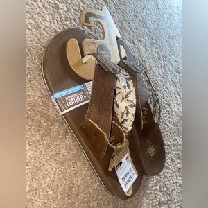 Reef sandals new with tags